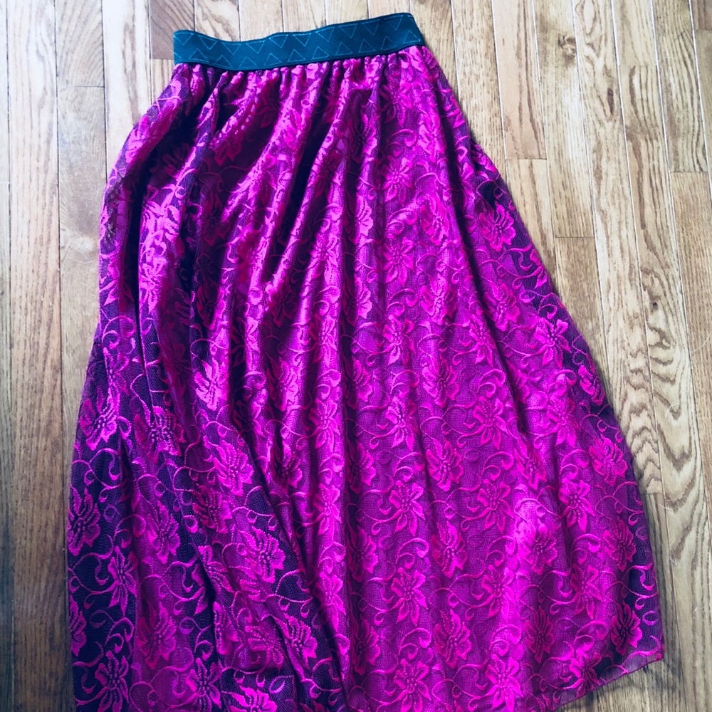 STUNNING Fuschia Skirt | LulaRoe | Lucy